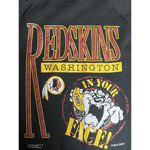 Vintage Washington Redskins X Tasmanian Devil XL Pullover Sweater Crew Neck 90s